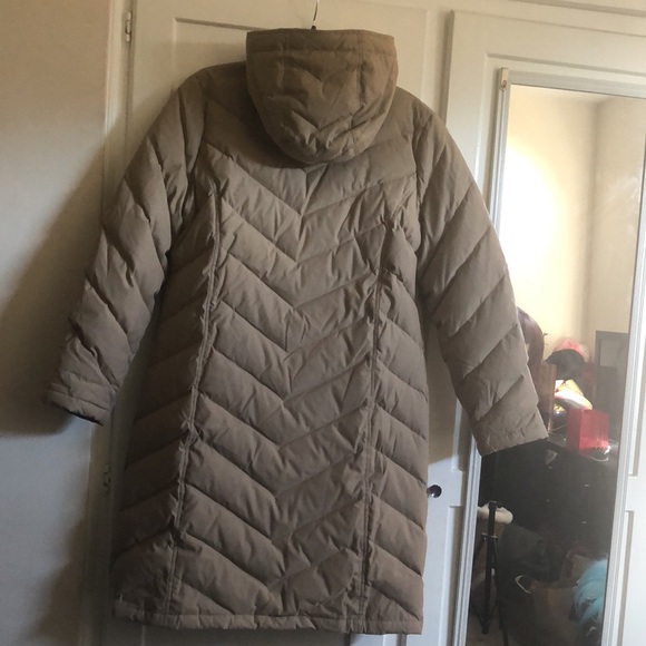 Kenneth Cole Reaction Down Puffer Coat - Picture 4 of 5